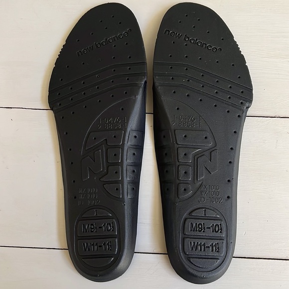 New Balance new replacement inner soles for sneakers, tennis shoes, etc - Picture 3 of 4